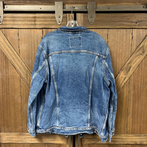 Levi Strauss Classic Denim Button Up Jean Trucker Jacket Size XXL - Picture 3 of 9